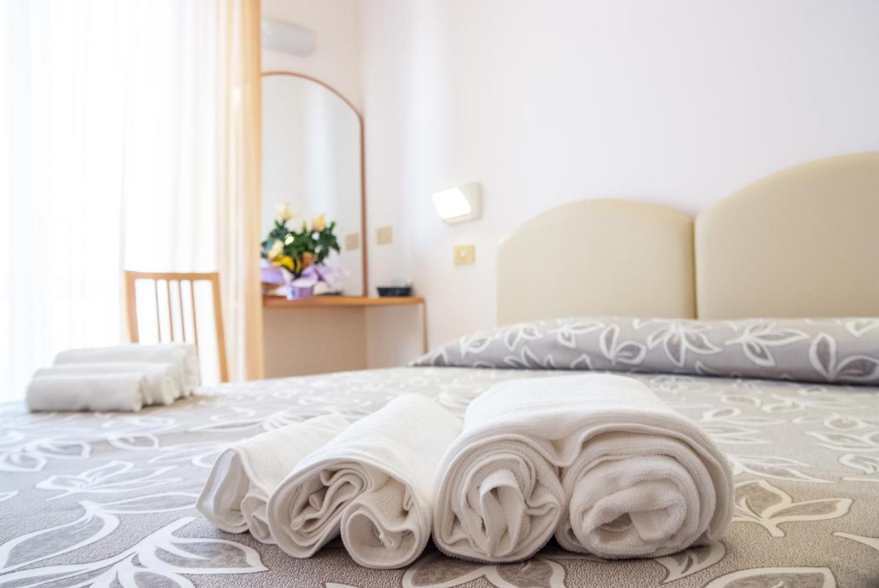 Hotel Bagli Ρίμινι Εξωτερικό φωτογραφία