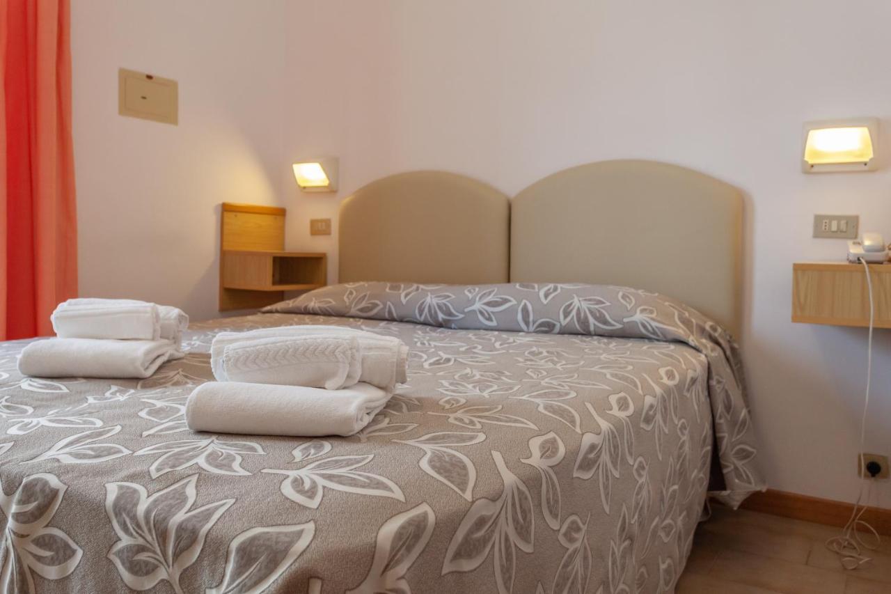 Hotel Bagli Ρίμινι Εξωτερικό φωτογραφία